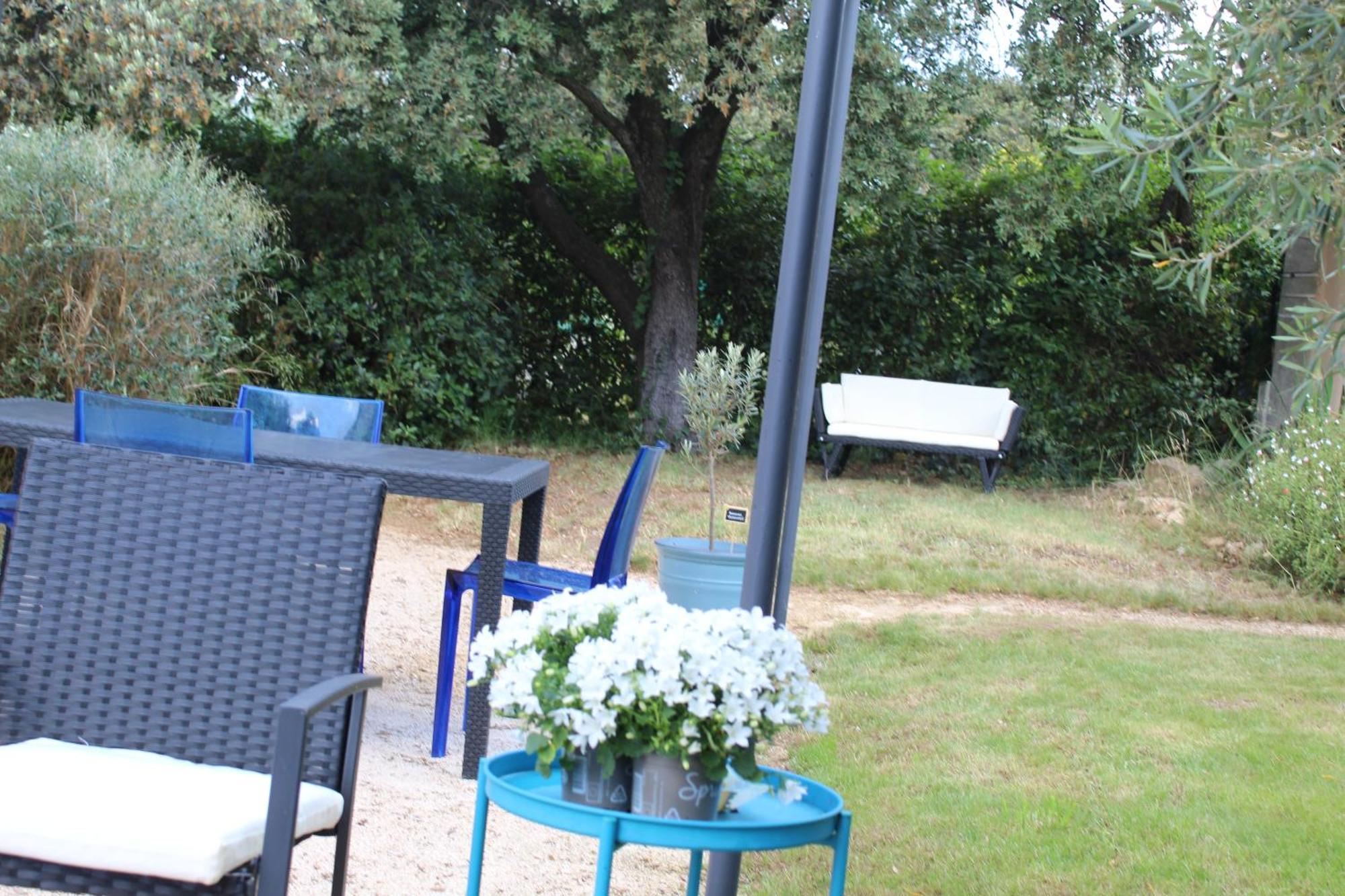 Villa Pierre Blanche Le Calme A 5Mn Du Centre Ville Nimes Exterior photo